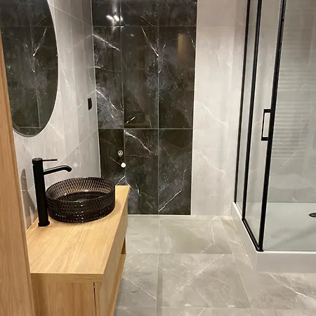 Apartamento Szklarska Krokus 2 - Wysoki Standard, Szlaki W Góry 100 Metrów, światłowód, Wifi, Agd, Parking Bezpłatny