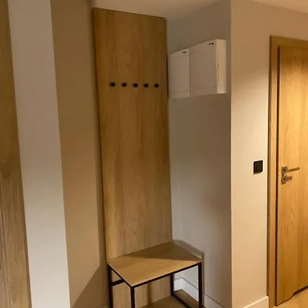 Szklarska Krokus Ii - Nowy, Wysoki Standard, Kolej Na Szrenicę 7 Minut Samochodem, światłowód, Agd, Tv, Parking Bezpłatny Apartament